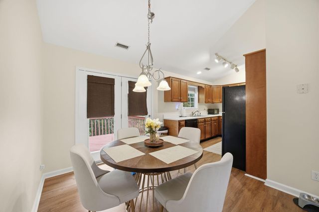 124 Brently Woods Drive, Chattanooga, TN 37421