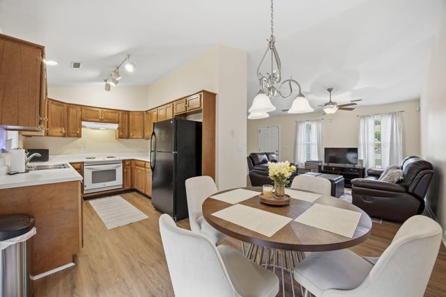 124 Brently Woods Drive, Chattanooga, TN 37421