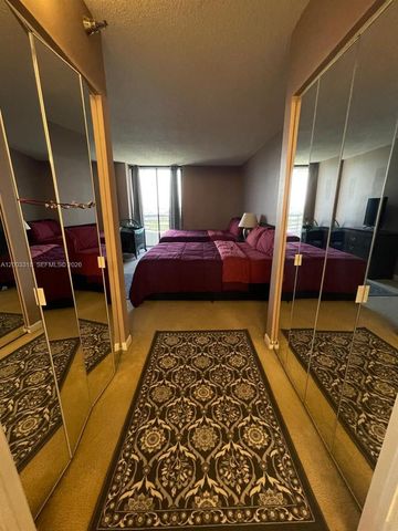 3300 NE 191st St 1101, Aventura, FL 33180