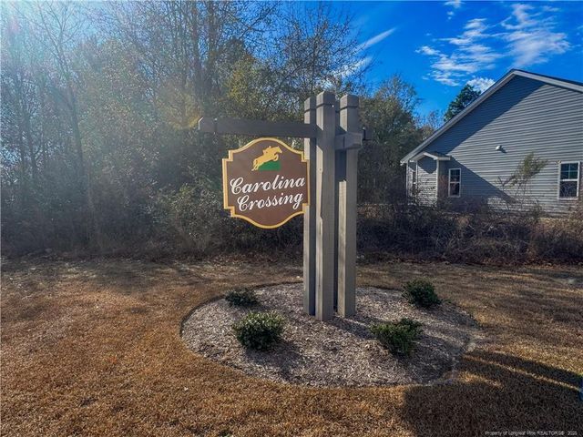 127 Lonesome Glory Drive, Raeford, NC 28376