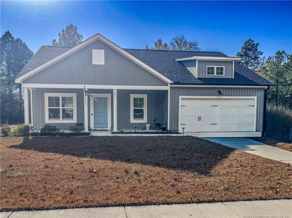 127 Lonesome Glory Drive, Raeford, NC 28376