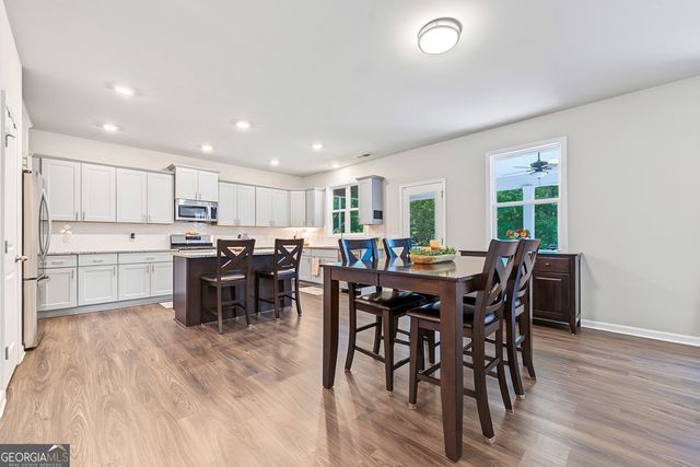 258 Creekstone Drive, Dallas, GA 30132