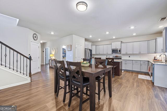 258 Creekstone Drive, Dallas, GA 30132