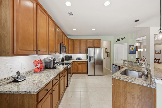 733 Lafayette Park Dr., Little River, SC 29566