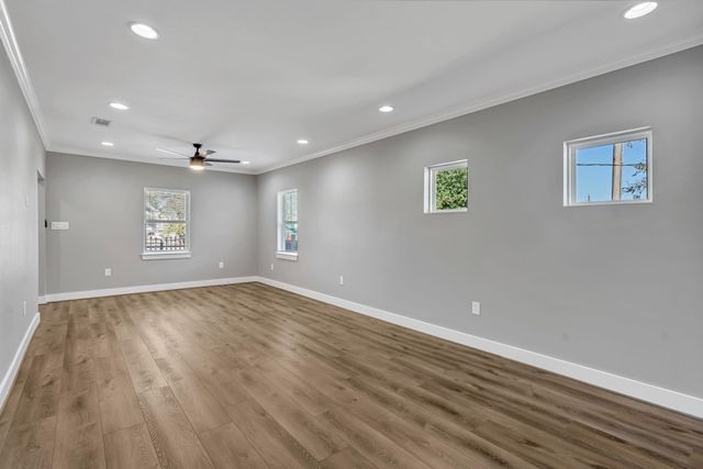 430 N Hutcheson Street, Houston, TX 77003