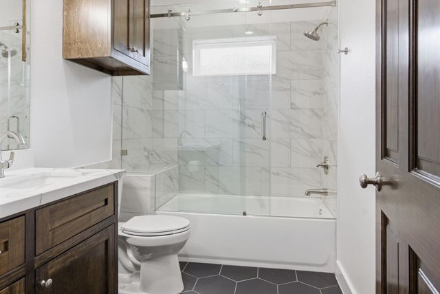 430 N Hutcheson Street, Houston, TX 77003