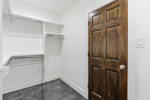 430 N Hutcheson Street, Houston, TX 77003