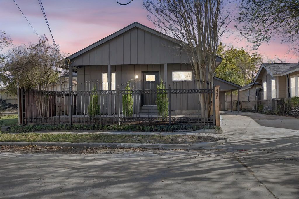 430 N Hutcheson Street, Houston, TX 77003