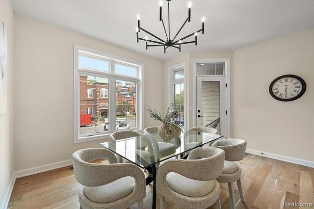 386 Notre Dame Street, Grosse Pointe, MI 48230