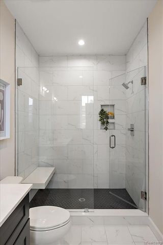 386 Notre Dame Street, Grosse Pointe, MI 48230