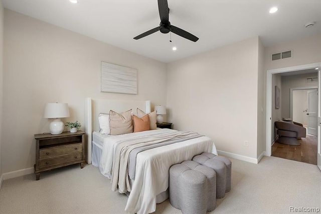 386 Notre Dame Street, Grosse Pointe, MI 48230