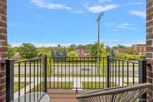 386 Notre Dame Street, Grosse Pointe, MI 48230