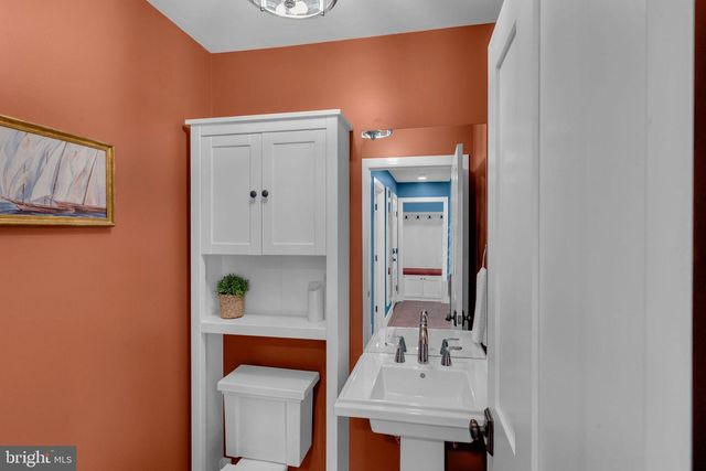 83 N MAIN ST, Cranbury, NJ 08512