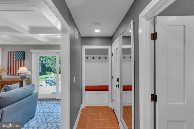 83 N MAIN ST, Cranbury, NJ 08512