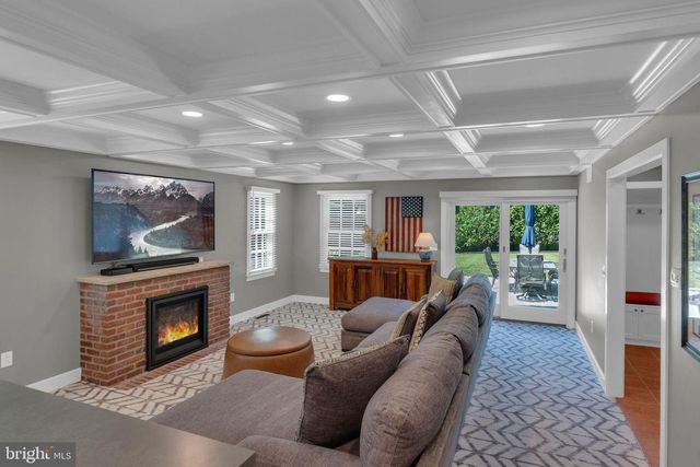 83 N MAIN ST, Cranbury, NJ 08512