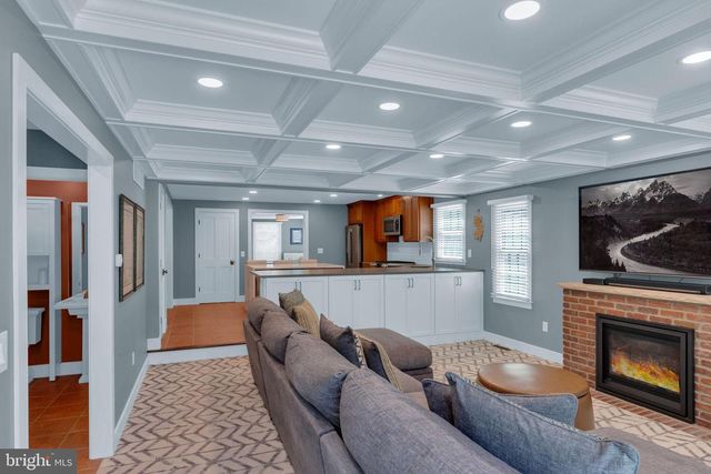 83 N MAIN ST, Cranbury, NJ 08512