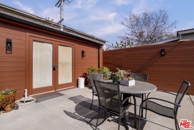 2496 Butler Avenue, Los Angeles, CA 90064