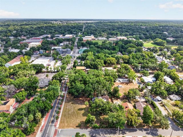 316 N HIGHLAND STREET, Mount Dora, FL 32757