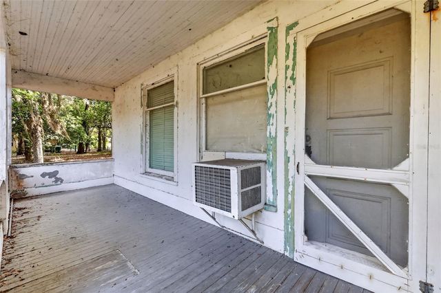 316 N HIGHLAND STREET, Mount Dora, FL 32757