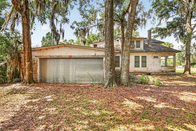 316 N HIGHLAND STREET, Mount Dora, FL 32757