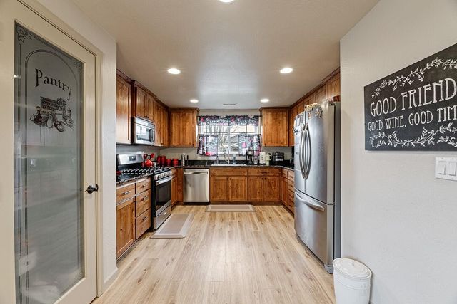 3443 Agate Meadows, White City, OR 97503