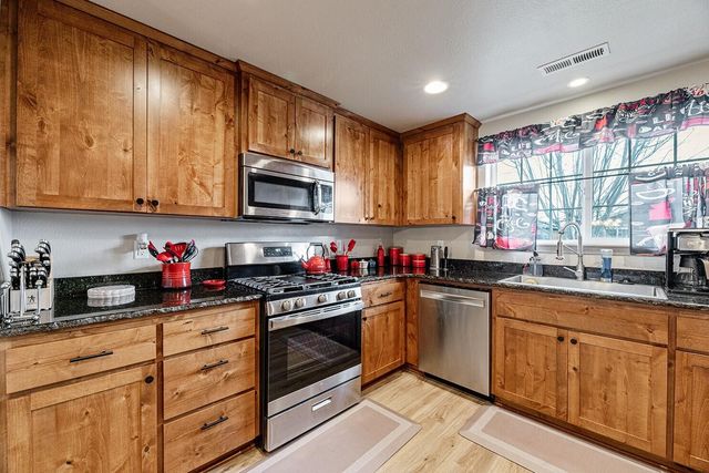 3443 Agate Meadows, White City, OR 97503