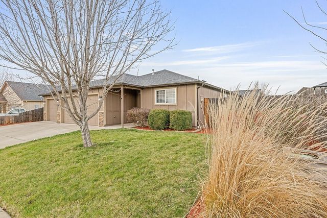 3443 Agate Meadows, White City, OR 97503