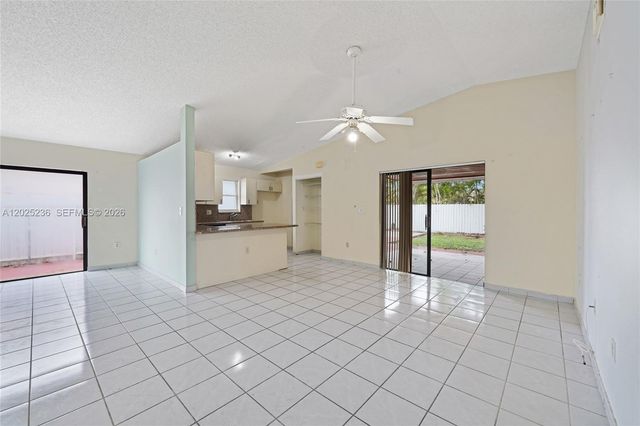 1201 SW 142nd Ave, Miami, FL 33184