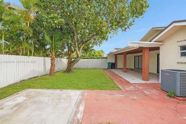 1201 SW 142nd Ave, Miami, FL 33184
