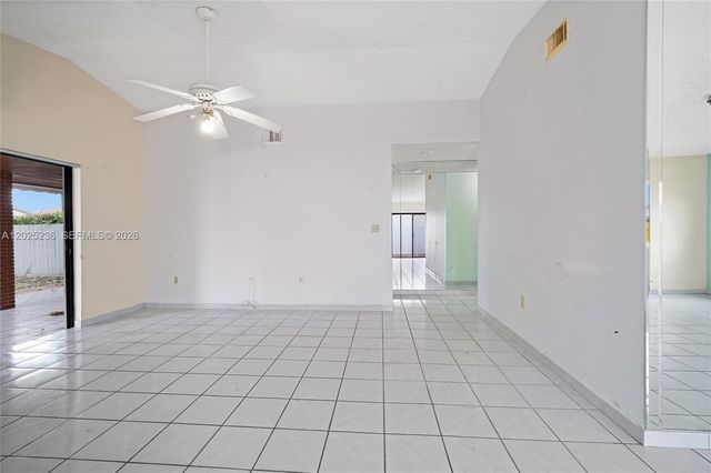 1201 SW 142nd Ave, Miami, FL 33184