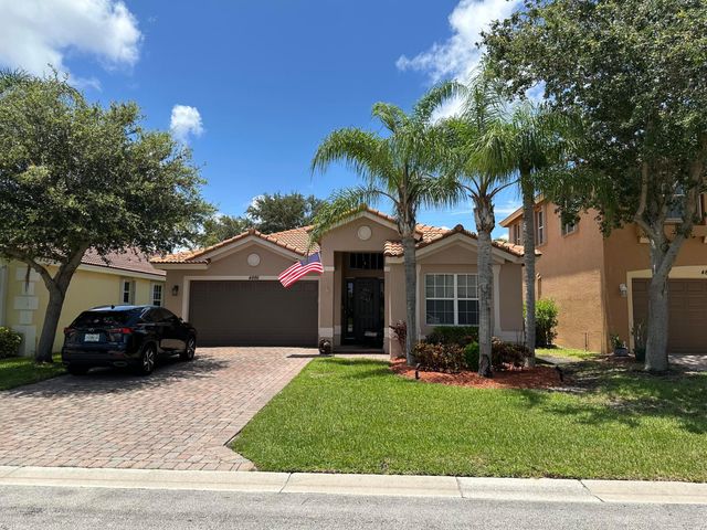 4886 SE Askew Avenue, Stuart, FL 34997