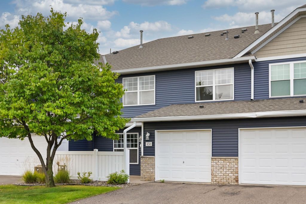 450 Hickory Lane, Oakdale, MN 55128 — exterior