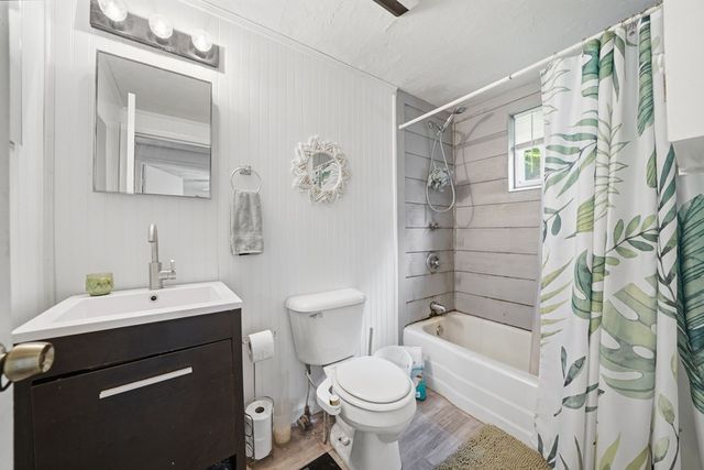 231 Ada Street, Blue Ridge, GA 30513