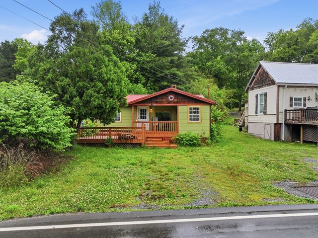 231 Ada Street, Blue Ridge, GA 30513