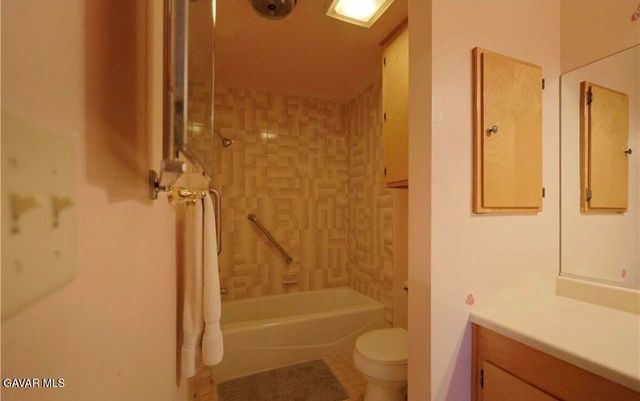 7540 W Avenue A, Lancaster, CA 93536