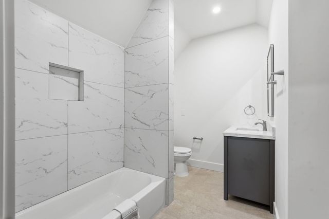 7248 Red Oak Grove Road, Montgomery, TX 77316