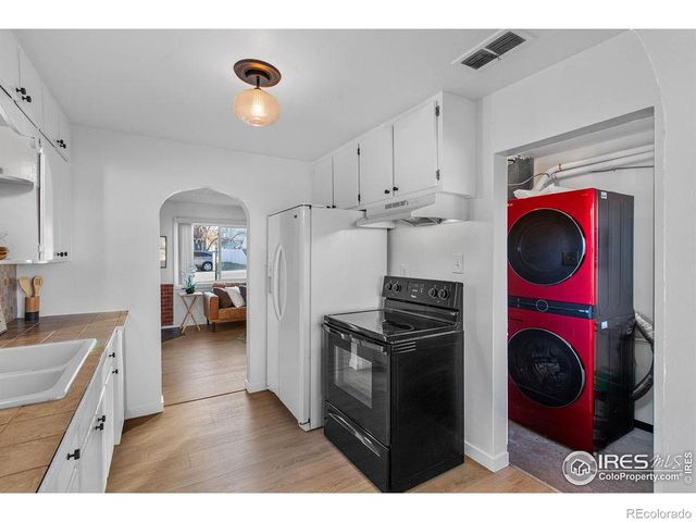 2511 W 9th Street, Greeley, CO 80634