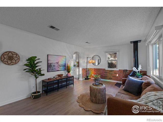 2511 W 9th Street, Greeley, CO 80634