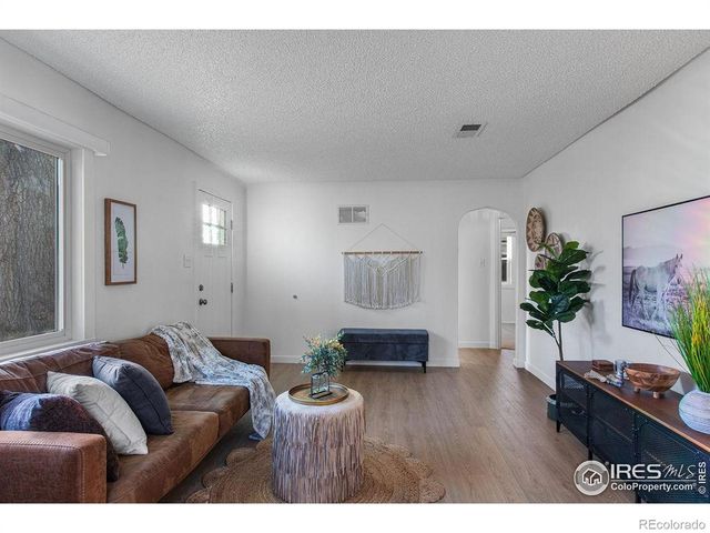 2511 W 9th Street, Greeley, CO 80634