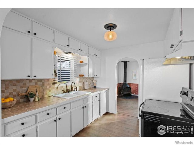 2511 W 9th Street, Greeley, CO 80634