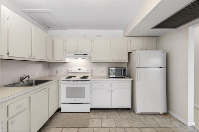 35 Mansfield A, Boca Raton, FL 33434