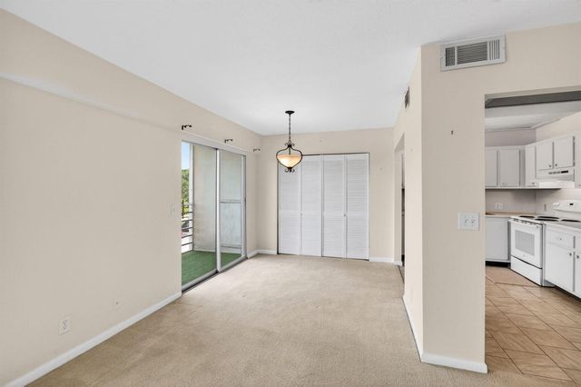 35 Mansfield A, Boca Raton, FL 33434