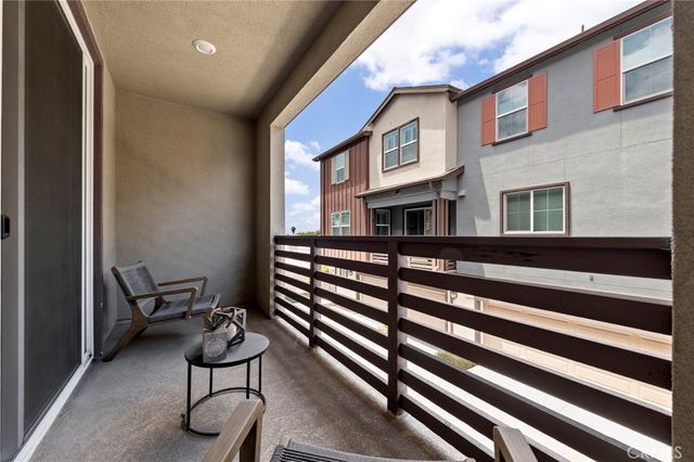 17879 S Upton, Carson, CA 90746