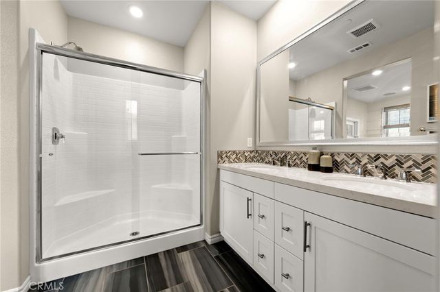17879 S Upton, Carson, CA 90746