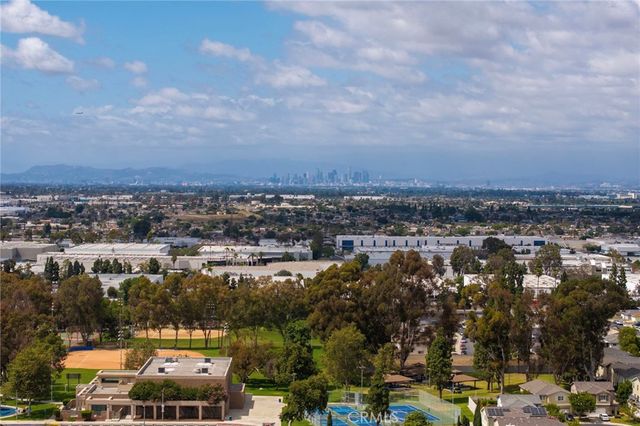 17879 S Upton, Carson, CA 90746