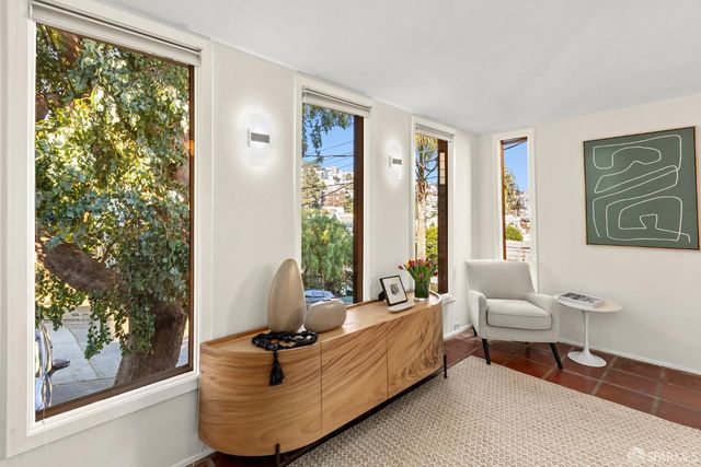 327 Caselli Avenue, San Francisco, CA 94114