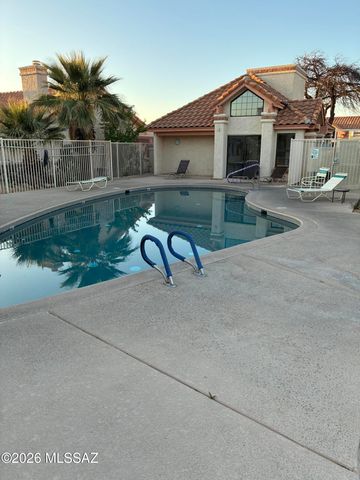 92 E Horizon Circle, Tucson, AZ 85737
