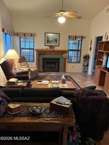 92 E Horizon Circle, Tucson, AZ 85737