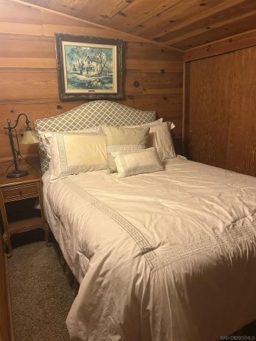 53540 Middle Ridge Dr, Idyllwild, CA 92549