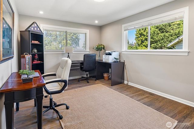 9630 219th Street SW, Edmonds, WA 98020